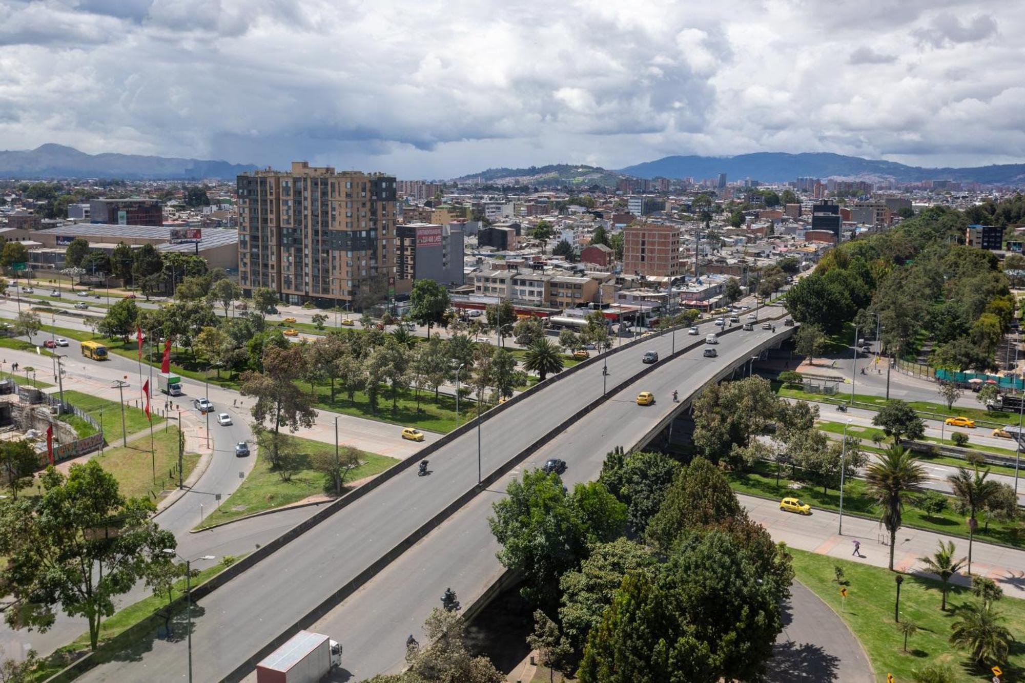 Holiday Inn Bogota Airport By Ihg Exteriör bild